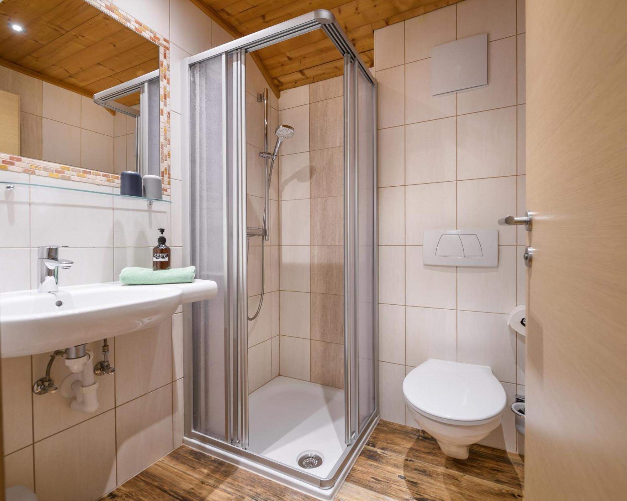 Ferienhaus Birgit - Inklusive Eintritt Alpentherme Bad Hofgastein Ngoại thất bức ảnh