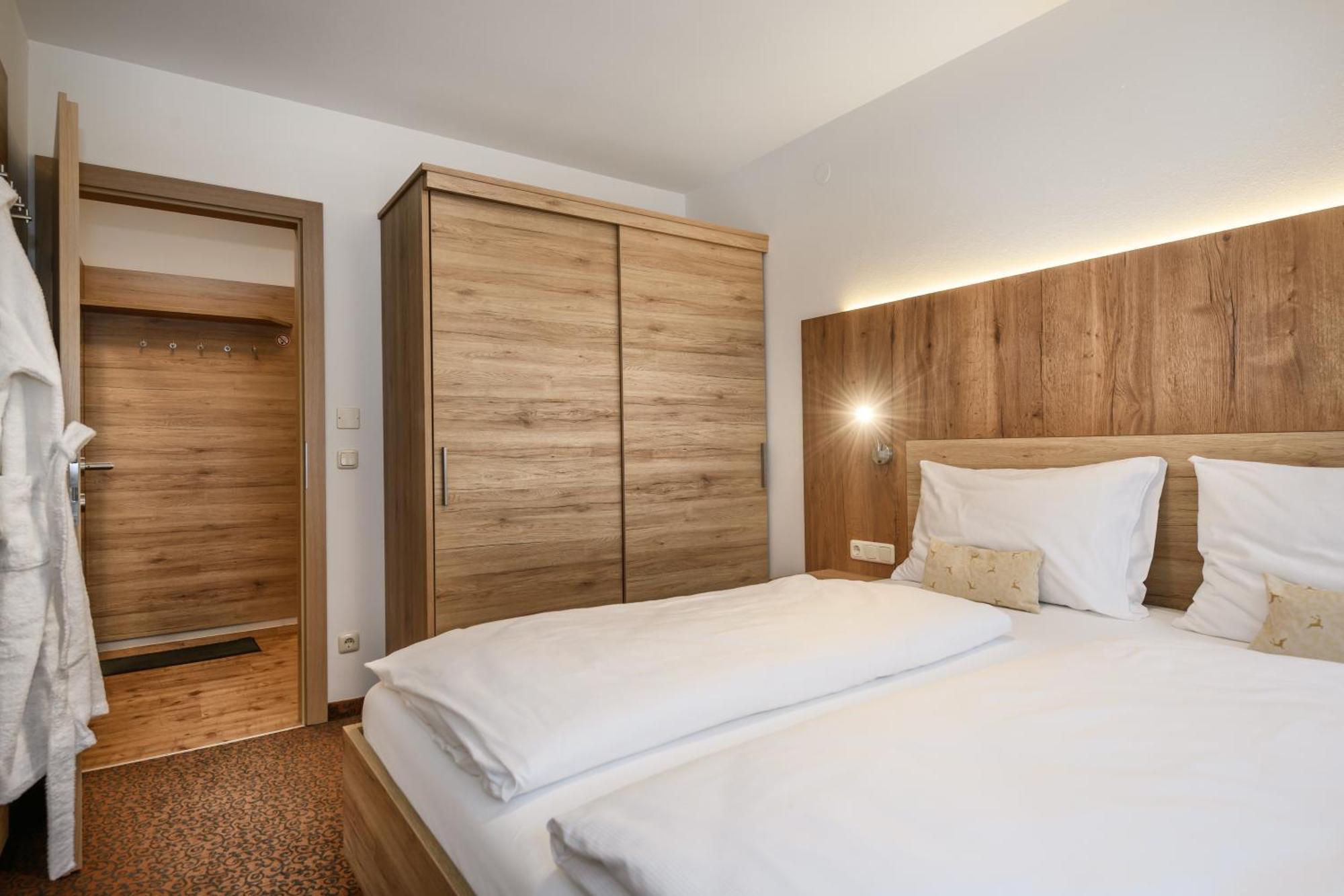 Ferienhaus Birgit - Inklusive Eintritt Alpentherme Bad Hofgastein Ngoại thất bức ảnh
