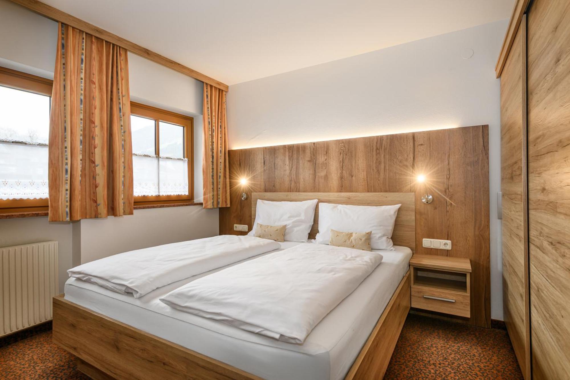 Ferienhaus Birgit - Inklusive Eintritt Alpentherme Bad Hofgastein Ngoại thất bức ảnh