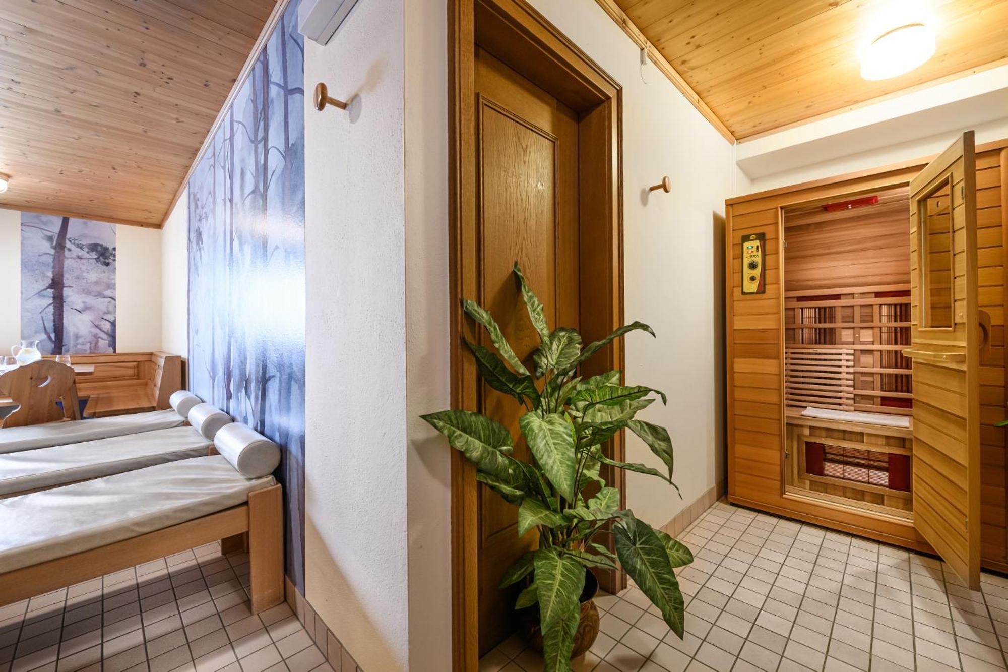 Ferienhaus Birgit - Inklusive Eintritt Alpentherme Bad Hofgastein Ngoại thất bức ảnh